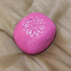 Lush creamy candy bubble bar